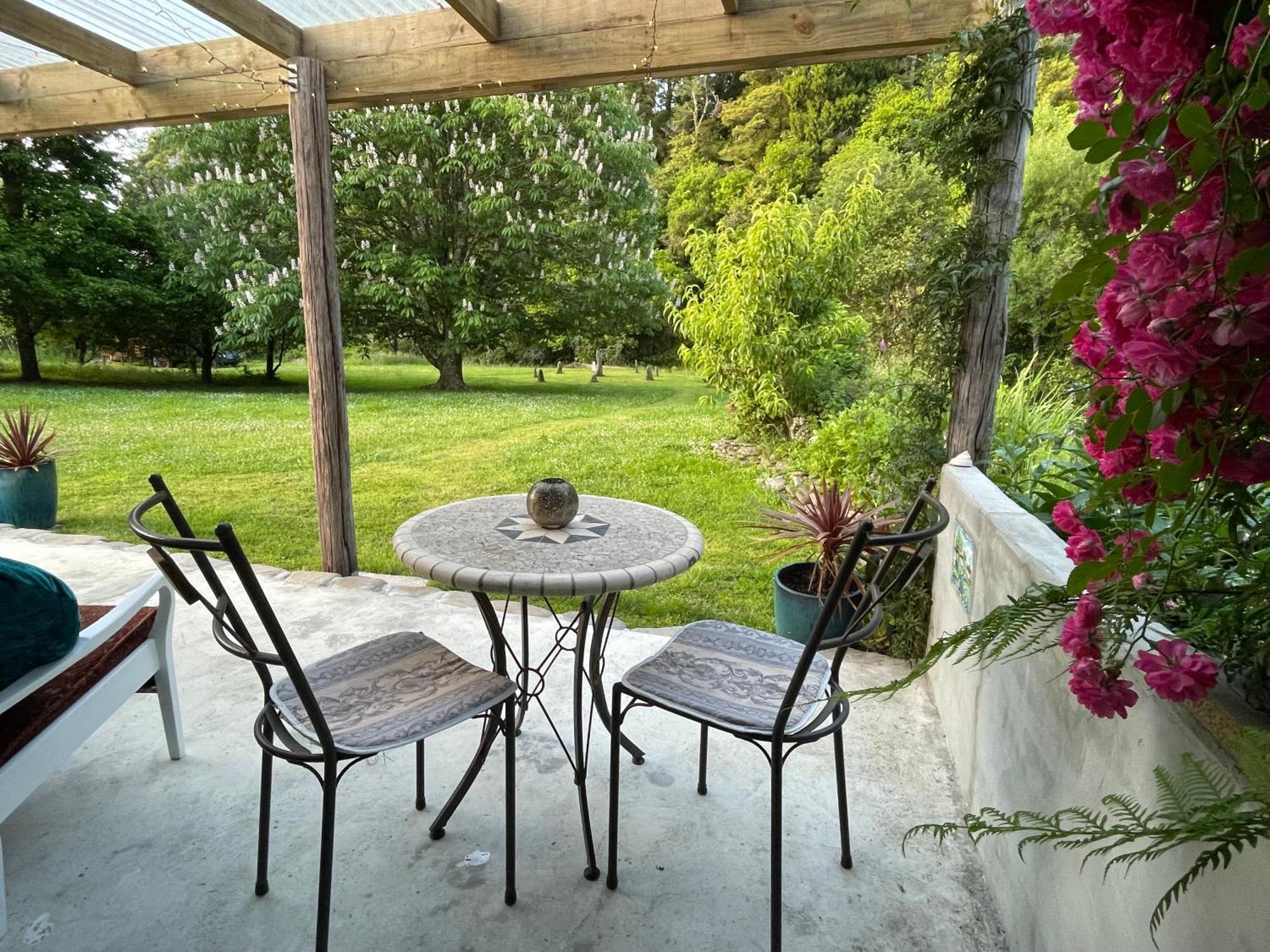 River Song Retreat Golden Bay Takaka Exterior photo